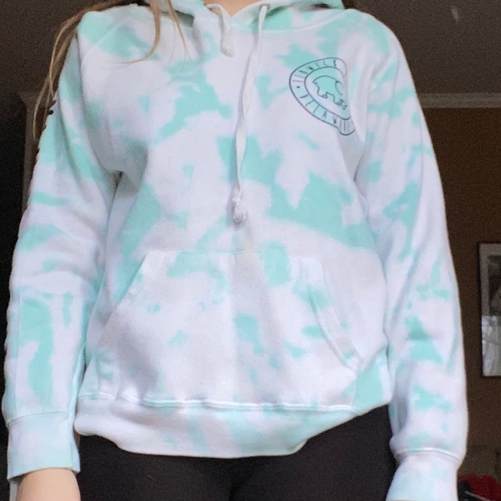 tie dye hoodie